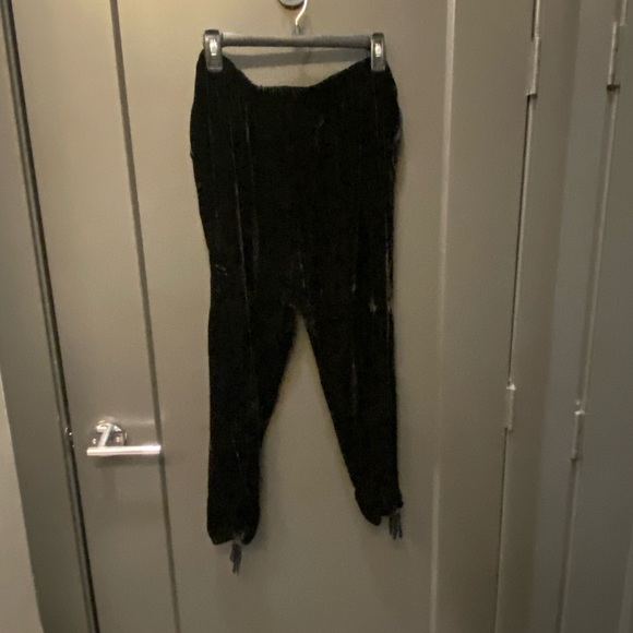 Joie Dyre Velvet Joggers - Picture 3 of 6